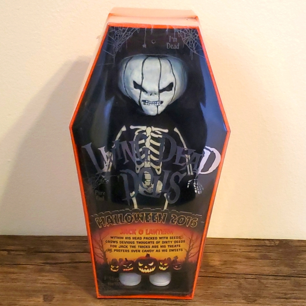 Living Dead Dolls Halloween 2016 Jack O Lantern